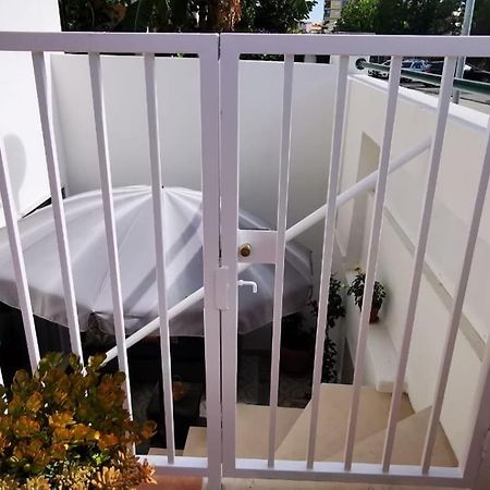 Apartamento Quarto Duplo Com Kitchenette, Wc E Patio Privativo Corroios Exterior foto