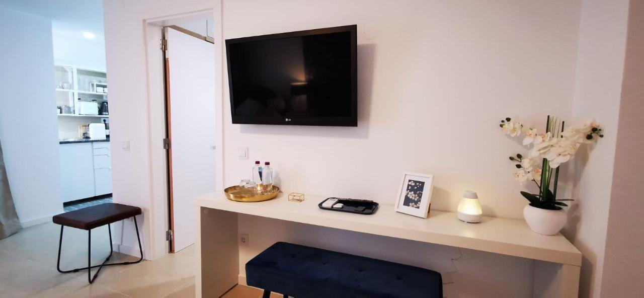 Apartamento Quarto Duplo Com Kitchenette, Wc E Patio Privativo Corroios Exterior foto