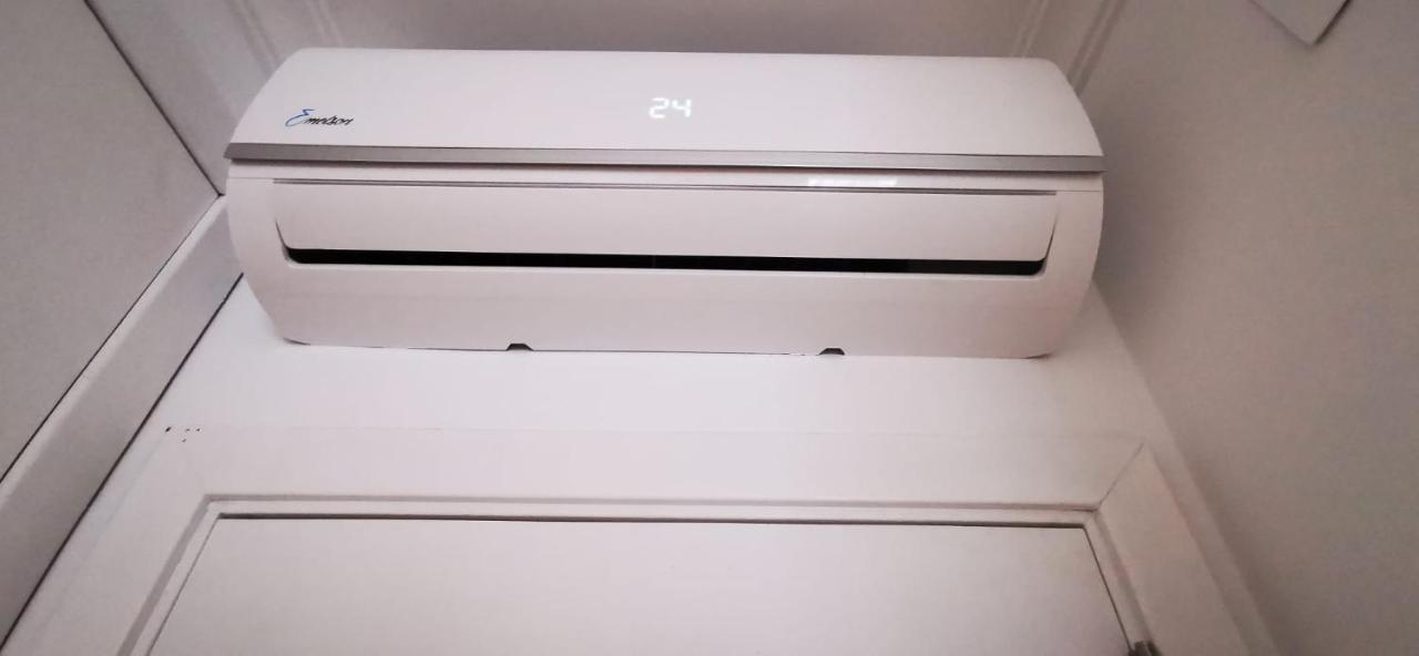 Apartamento Quarto Duplo Com Kitchenette, Wc E Patio Privativo Corroios Exterior foto